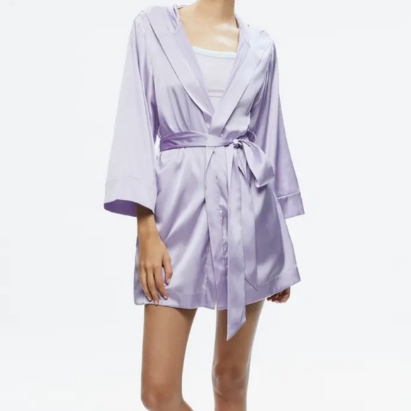 Becca Stretch Silk Hooded Robe from Alice + Olivia - Picture 1 of 12